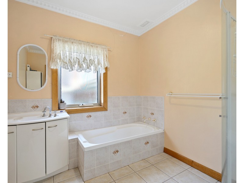 19 Mcphee Street, Havenview TAS 7320