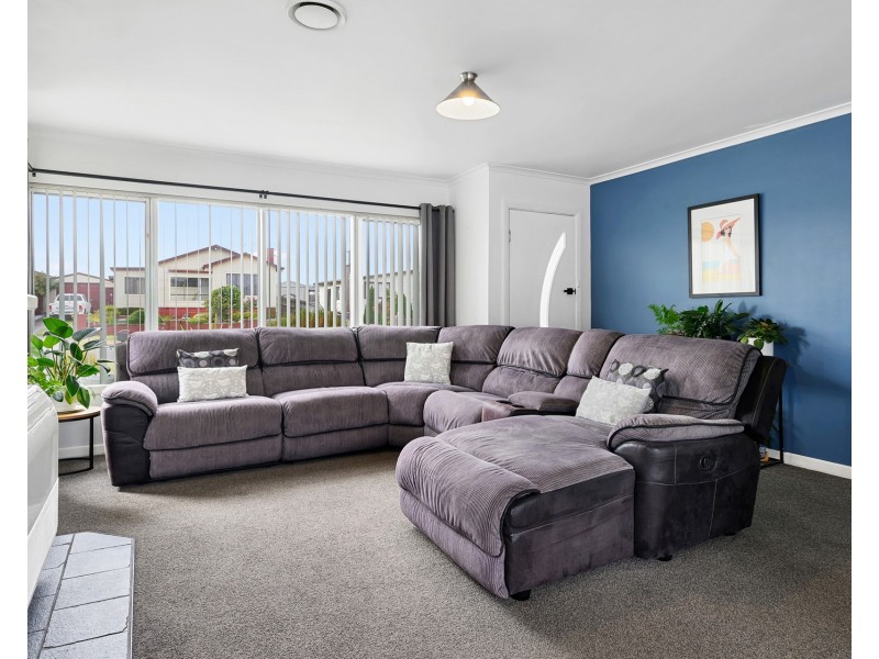 13 Raglan Street, Somerset TAS 7322