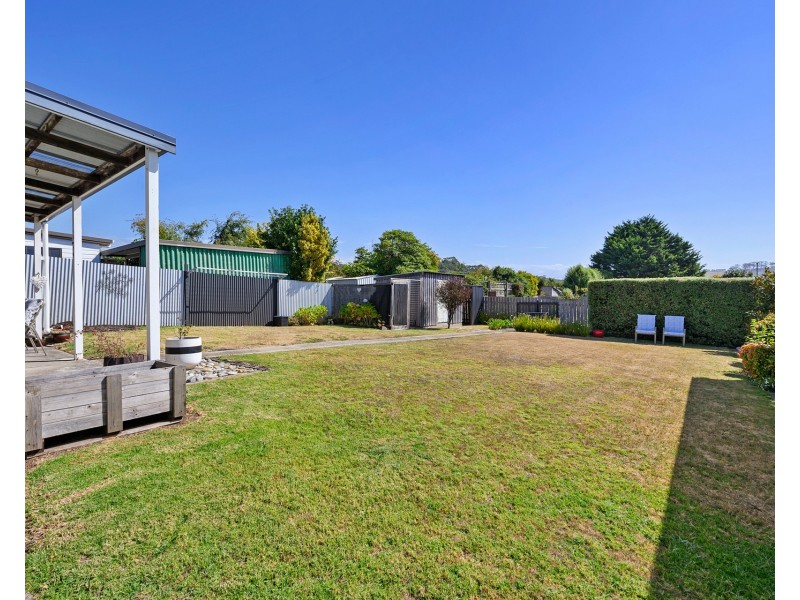 13 Raglan Street, Somerset TAS 7322