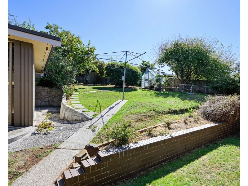24 Bathurst Street, Upper Burnie TAS 7320