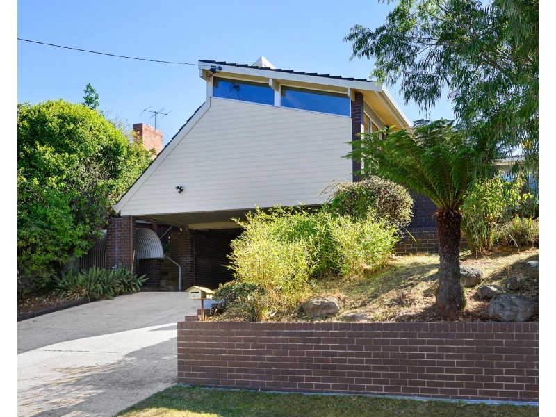 24 Bathurst Street, Upper Burnie TAS 7320