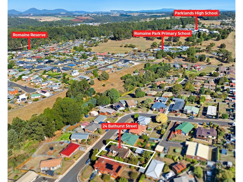 24 Bathurst Street, Upper Burnie TAS 7320
