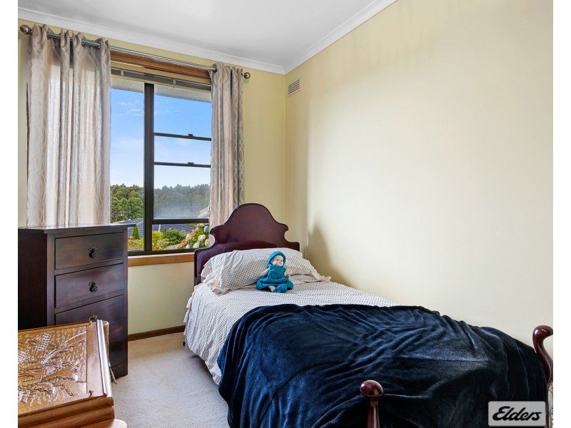 7 Sassafras Crescent, Romaine TAS 7320
