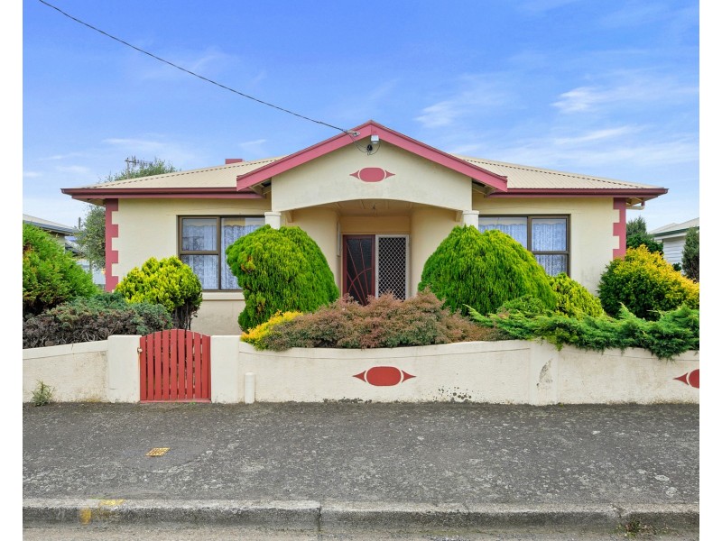 4 Osborne Street, Cooee TAS 7320
