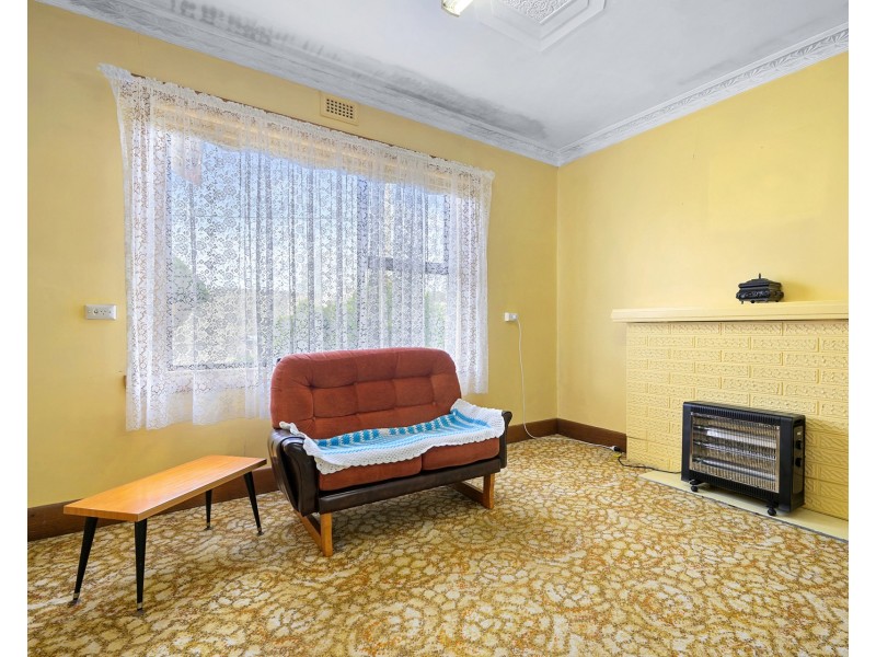 4 Osborne Street, Cooee TAS 7320
