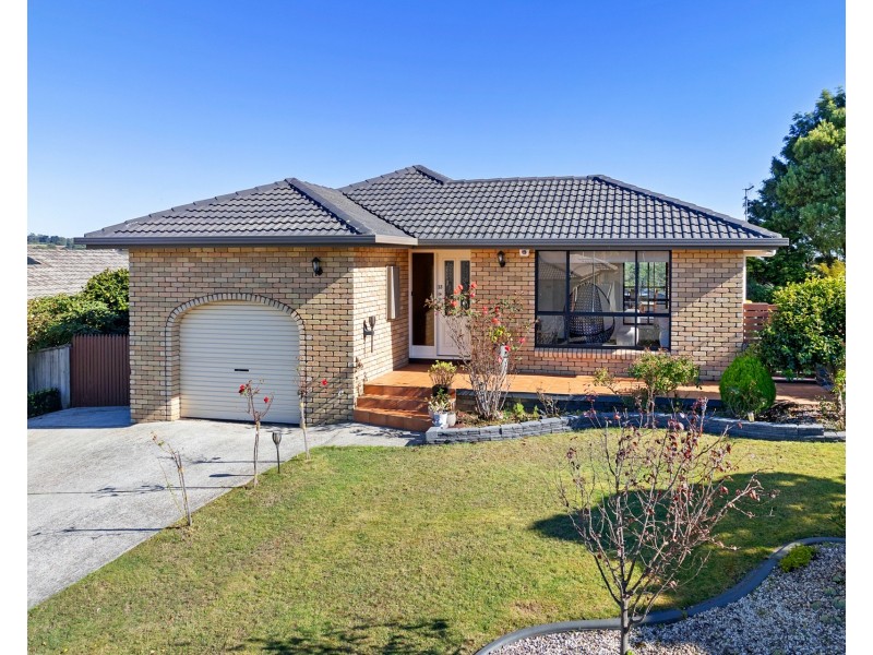 13 Hillfarm Drive, Park Grove TAS 7320