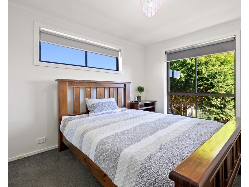 13 Hillfarm Drive, Park Grove TAS 7320