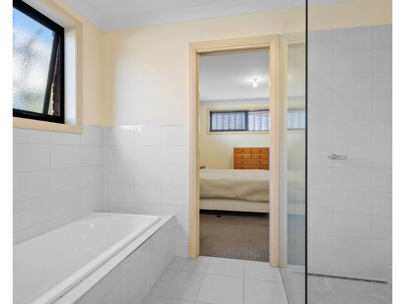 1/33 Thorne Street, Upper Burnie TAS 7320