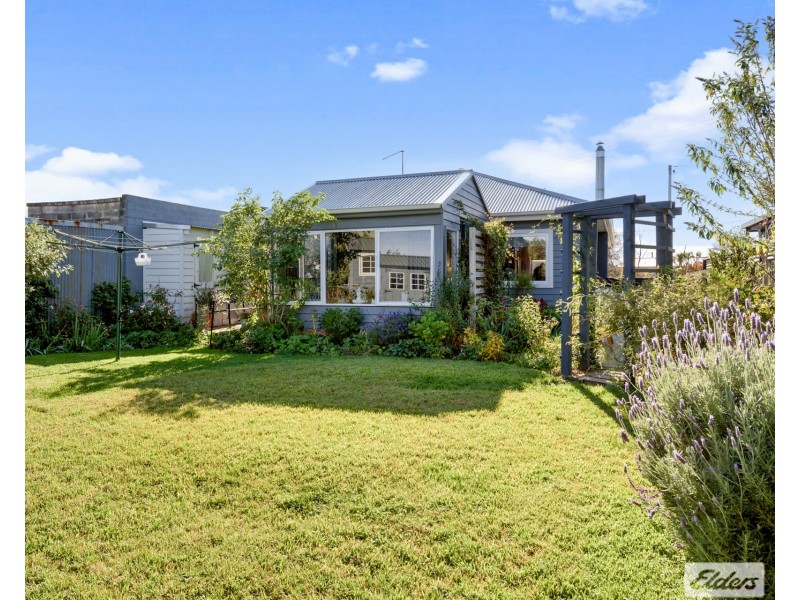 75 Bass Highway, Somerset TAS 7322