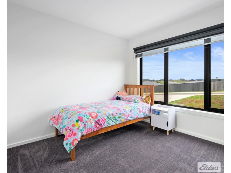 17 Madeline Drive, Mooreville TAS 7321