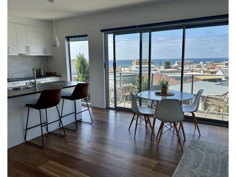 7/1-3 Vernon Place, Burnie TAS 7320