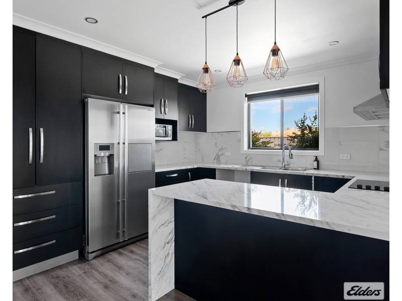 8 Oasis Drive, Shorewell Park TAS 7320