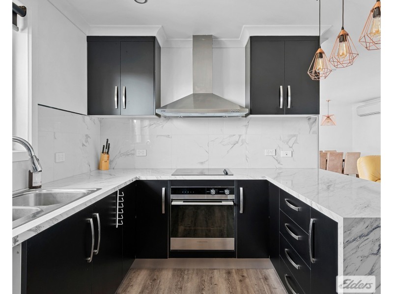 8 Oasis Drive, Shorewell Park TAS 7320