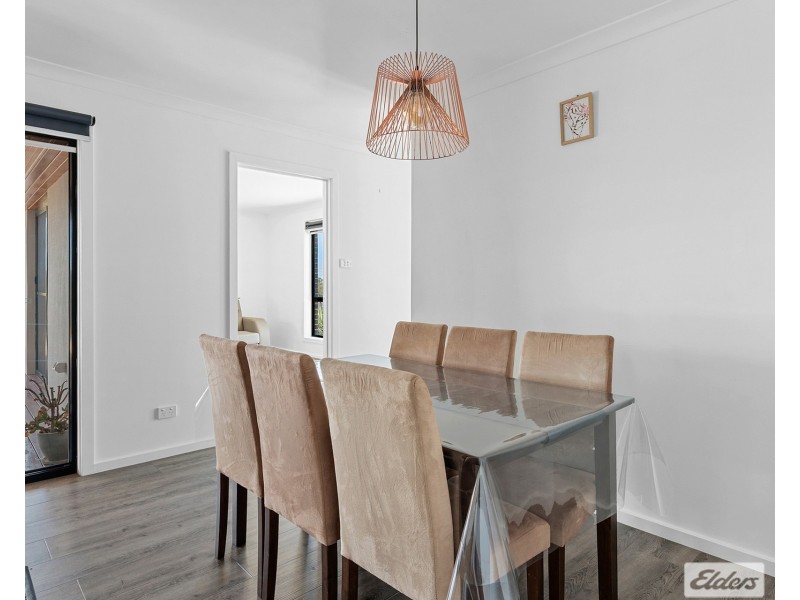 8 Oasis Drive, Shorewell Park TAS 7320