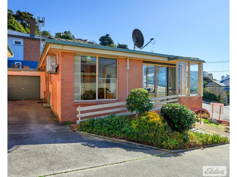 1/11 Princes Street, Burnie TAS 7320