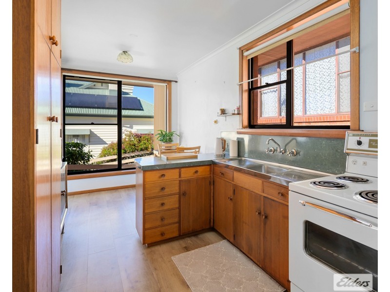 1/11 Princes Street, Burnie TAS 7320