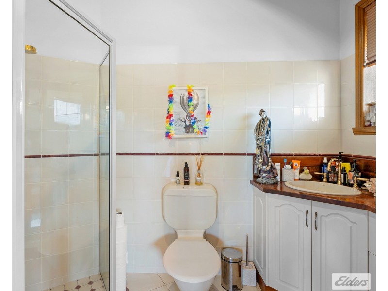 10 Irbys Circus, Sisters Beach TAS 7321