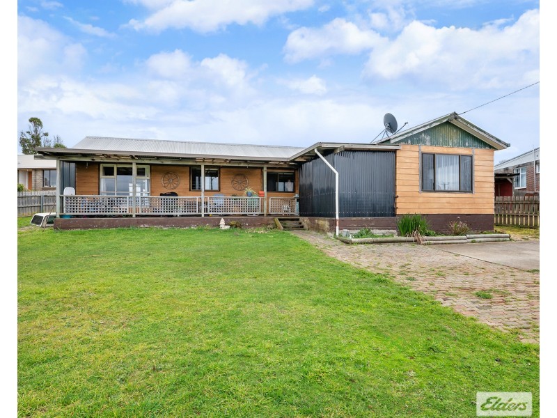102-104 Old Surrey Road, Havenview TAS 7320