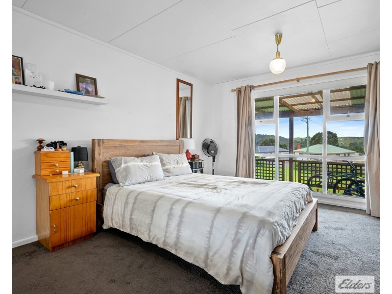 102-104 Old Surrey Road, Havenview TAS 7320
