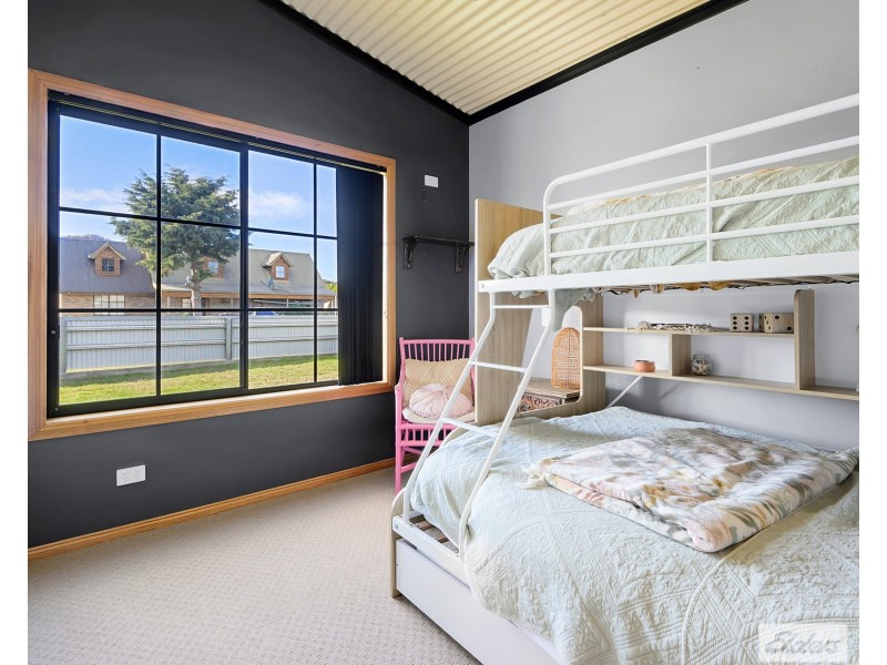 7a Irbys Circus, Sisters Beach TAS 7321