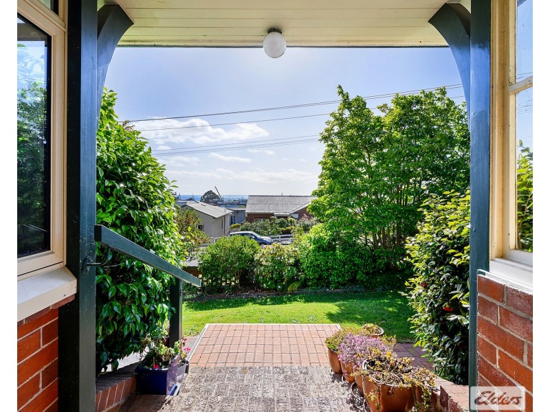 6 Cunningham Street, South Burnie TAS 7320