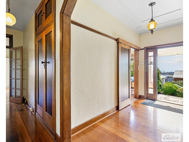 6 Cunningham Street, South Burnie TAS 7320