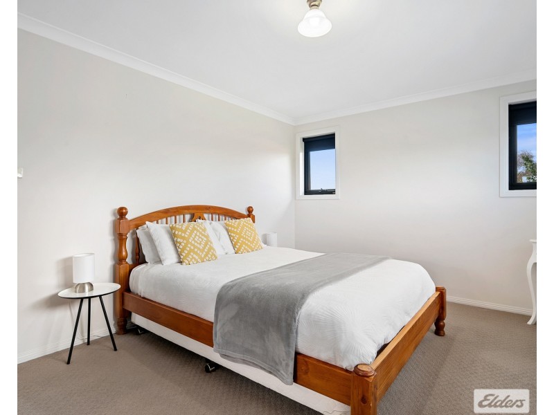 63D Old Bass Highway, Wynyard TAS 7325