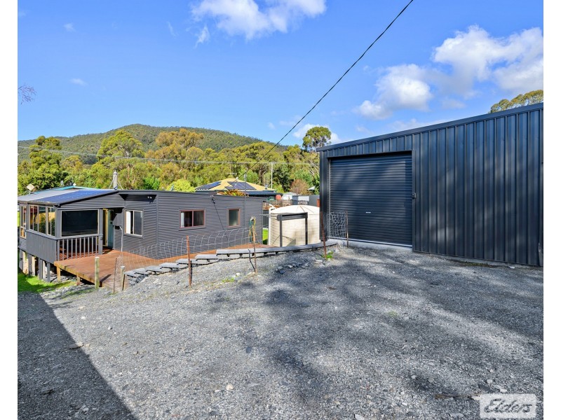 11 Elfrida Avenue, Sisters Beach TAS 7321