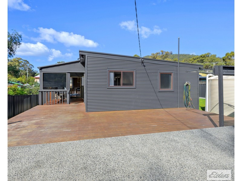 11 Elfrida Avenue, Sisters Beach TAS 7321