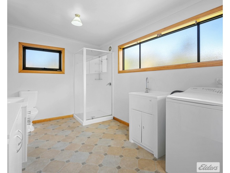 11 Elfrida Avenue, Sisters Beach TAS 7321