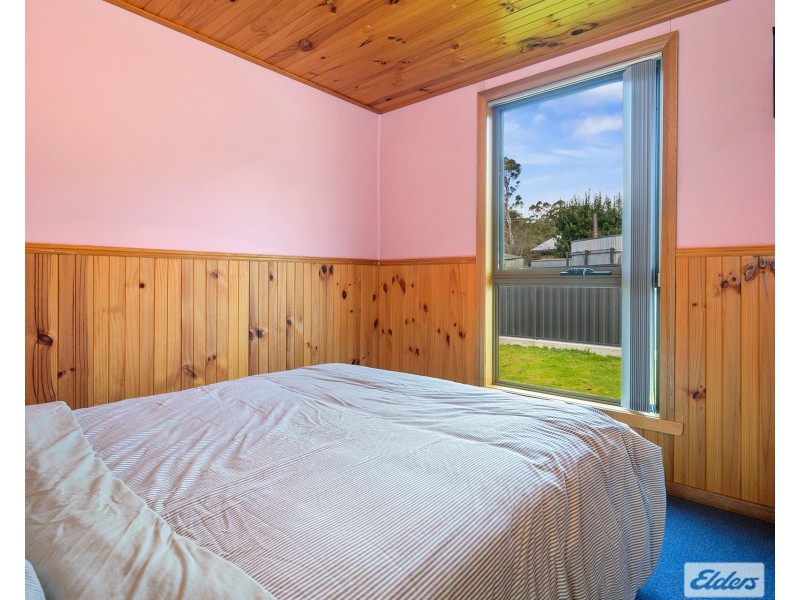 11 Elfrida Avenue, Sisters Beach TAS 7321