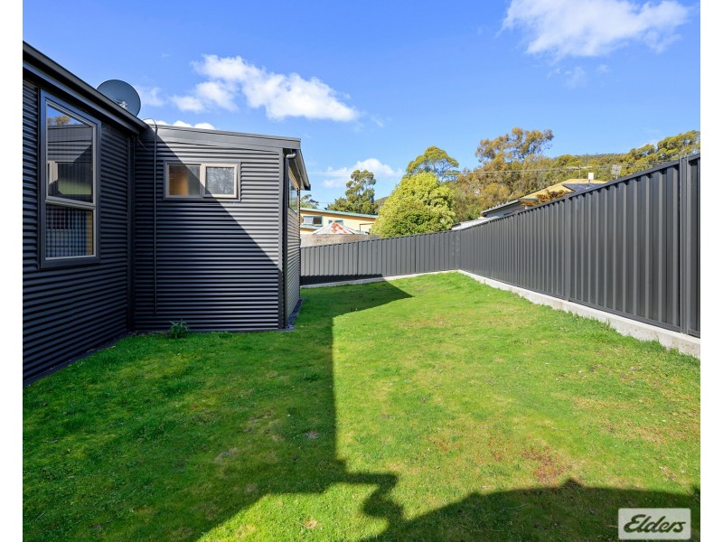 11 Elfrida Avenue, Sisters Beach TAS 7321