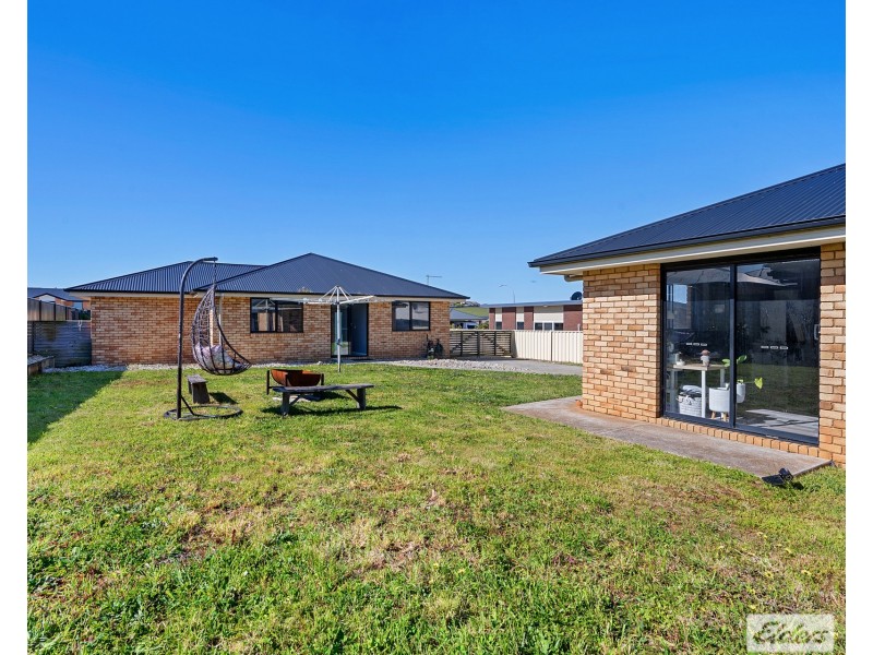 9 Paramount Court, Shorewell Park TAS 7320