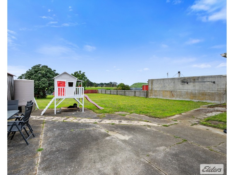 72 Main Road, Stanley TAS 7331