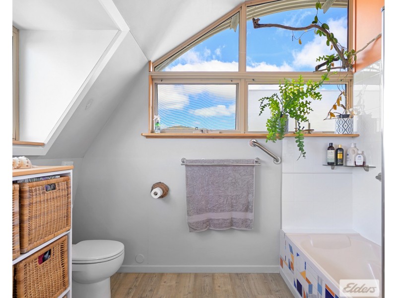 85 Irby Boulevard, Sisters Beach TAS 7321