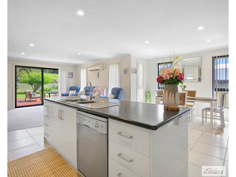 18 Waterford Drive, Sulphur Creek TAS 7316