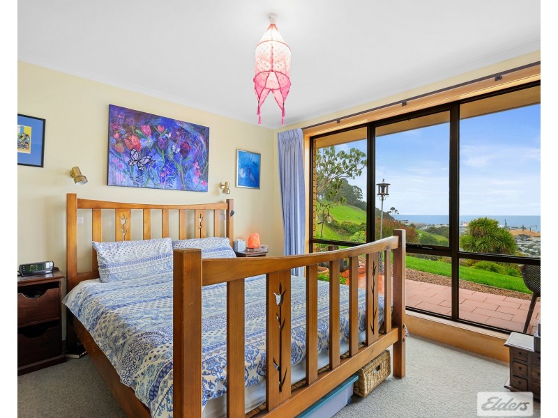2A Young Street, South Burnie TAS 7320