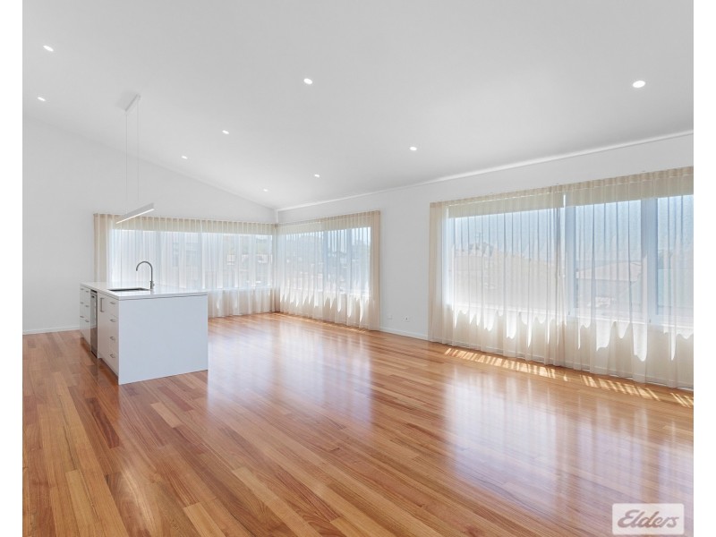 7B Griffin Place, Sulphur Creek TAS 7316