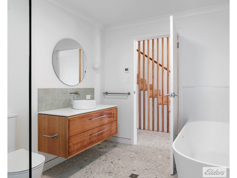 7B Griffin Place, Sulphur Creek TAS 7316