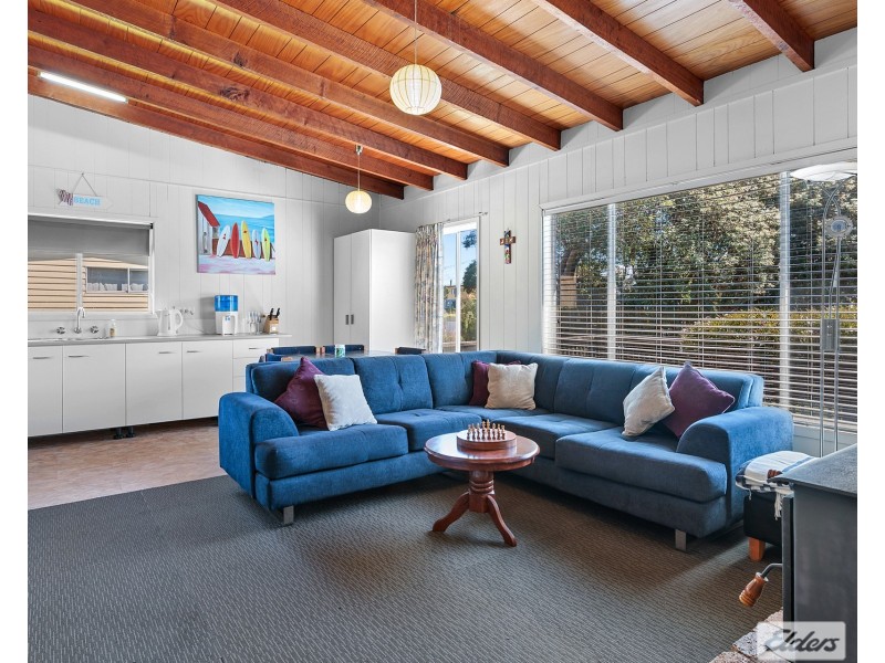 22 Irby Boulevard, Sisters Beach TAS 7321