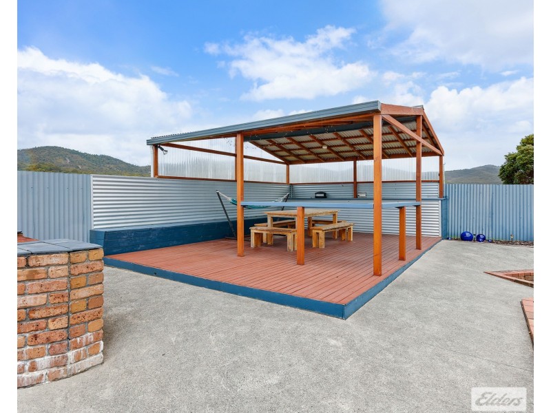 22 Irby Boulevard, Sisters Beach TAS 7321
