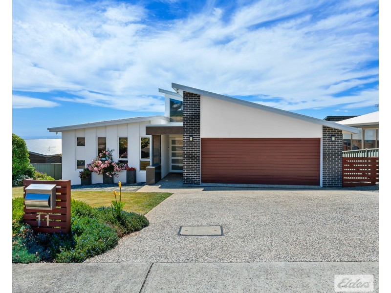 11 Lorrie Place, Park Grove TAS 7320