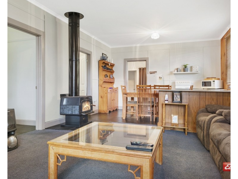 6 Hean Street, Rosebery TAS 7470