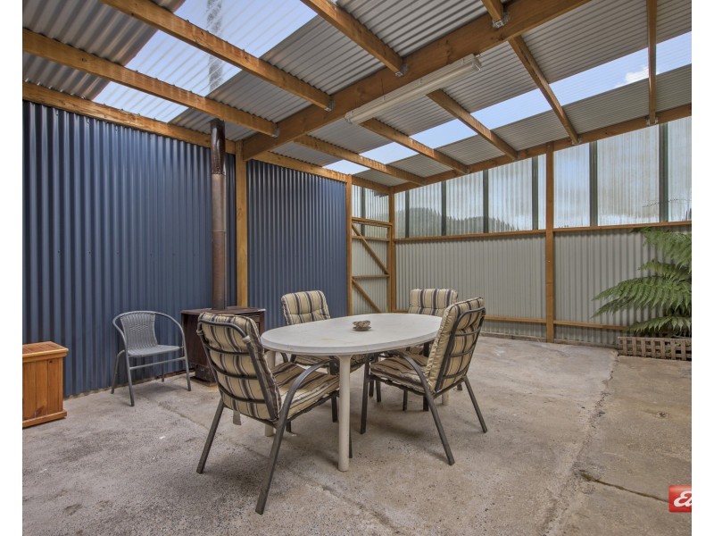 6 Hean Street, Rosebery TAS 7470