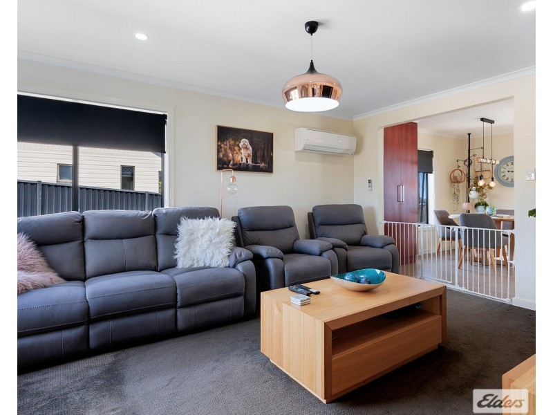 32 Grenville Street, Acton TAS 7320