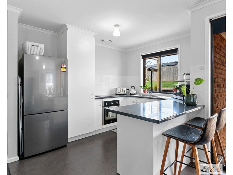 2/27 Three Mile Line Road, Mooreville TAS 7321