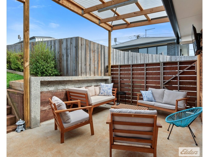 2/27 Three Mile Line Road, Mooreville TAS 7321