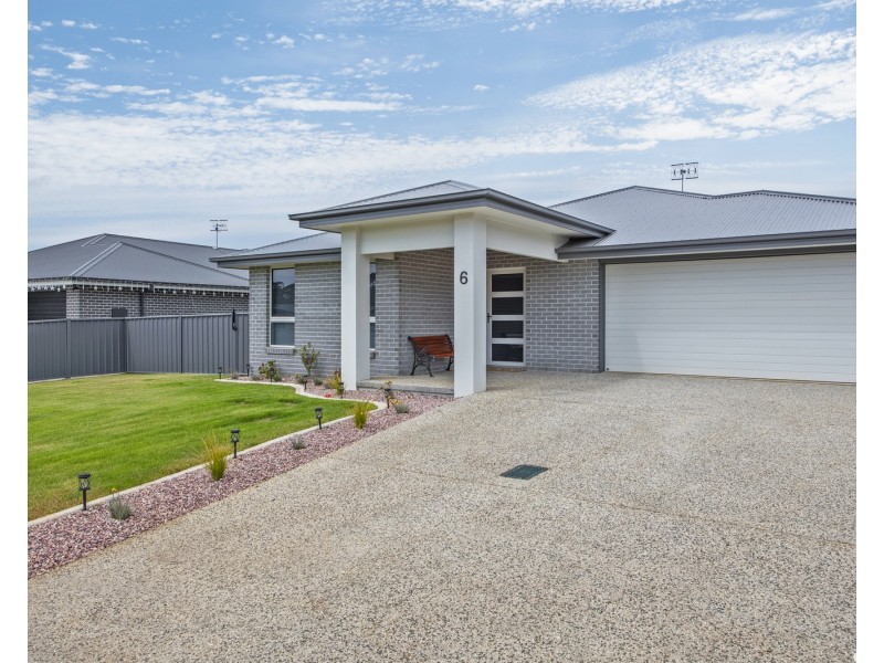 6 Janet Drive, Park Grove TAS 7320