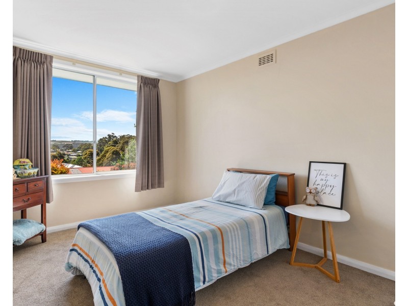 90 Cardigan Street, Somerset TAS 7322