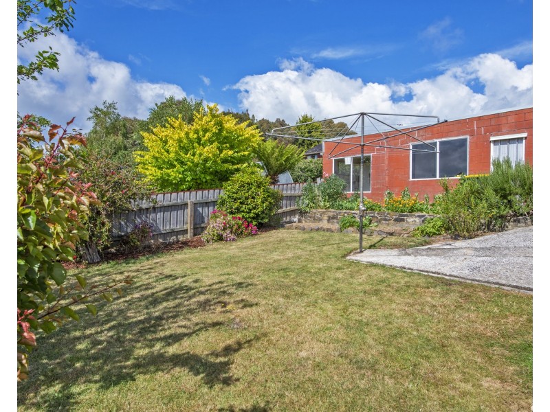 90 Cardigan Street, Somerset TAS 7322